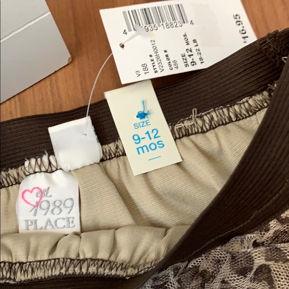 🚺Children’s Place Leopard skirt - Picture 2 of 4